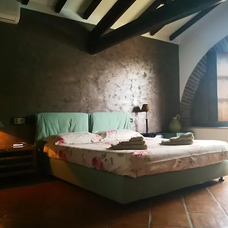 B&B Il Martin Pescatore Bagnolo San Vito Exterior foto