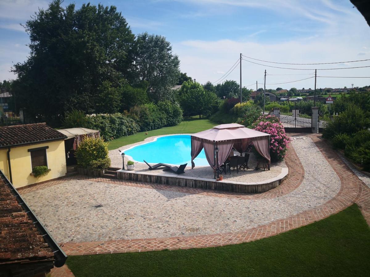 Il Martin Pescatore Bed & Breakfast *